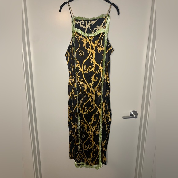 NWT Ganni Black Panel Ruffle Slip Dress, 36, green trim gold chain print - Picture 9 of 12
